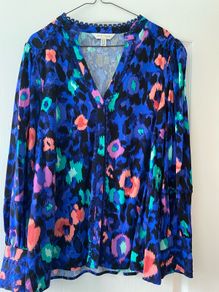 womens top