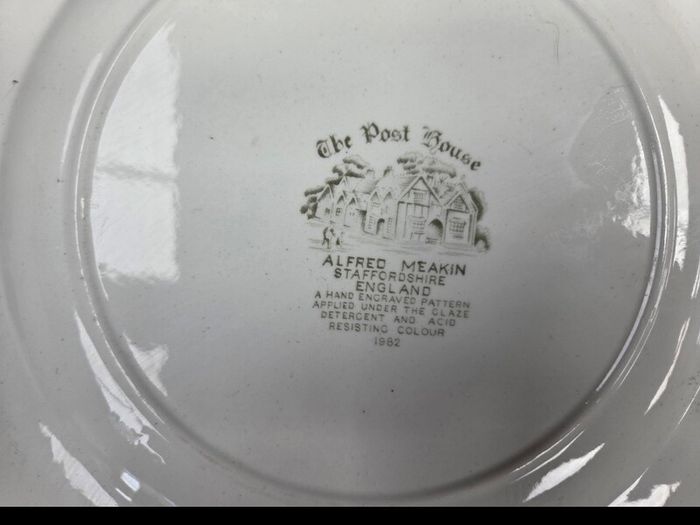 Alfred Meakin plates