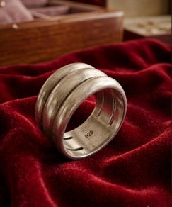 Vintage 925 Sterling Silver Ring