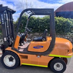 Fork lift . Samuk 3 Ton yanmar Diesel