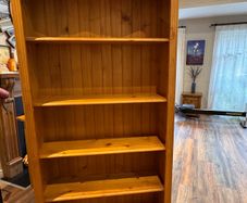 solid wood bookcase/ bookshelf