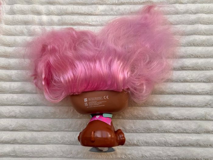 VIP Pets Mega Pet Dog Nyla Toy Figure Head  IMC Toys approx. 21 cm. Used Please see photos