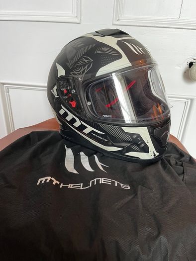 Ladies Motorcycle Helmet