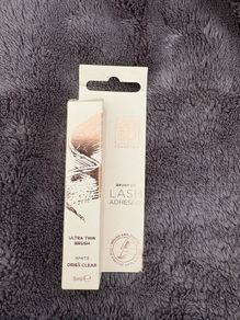 SOSU lash adhesive