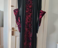 Gothic witch costume Halloween woman