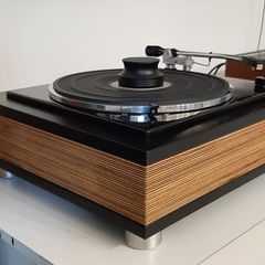 Lenco L75 plinth