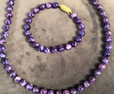 pearl necklace and bracelet