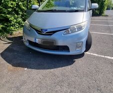 Toyota Estima 2010