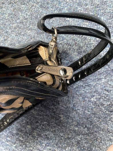 Handbag - Move & Moda handbag