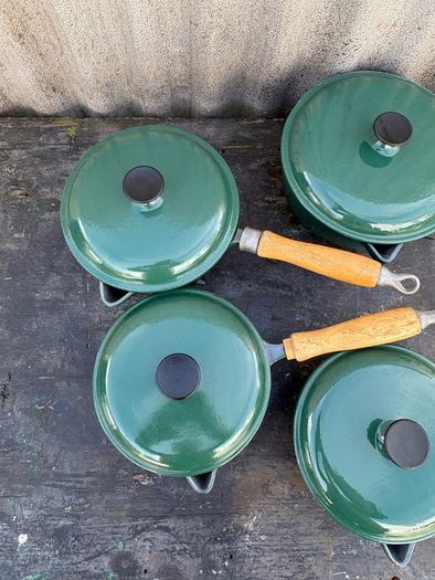 Vintage cast iron Le Creucet style saucepan set X4
