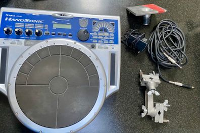 Roland HandSonic HPD-15 Electronic Hand Percussion Multipad