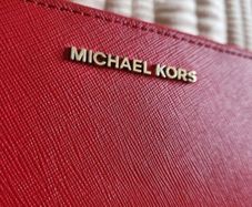 Michael kors large jet set continental zip around wallet