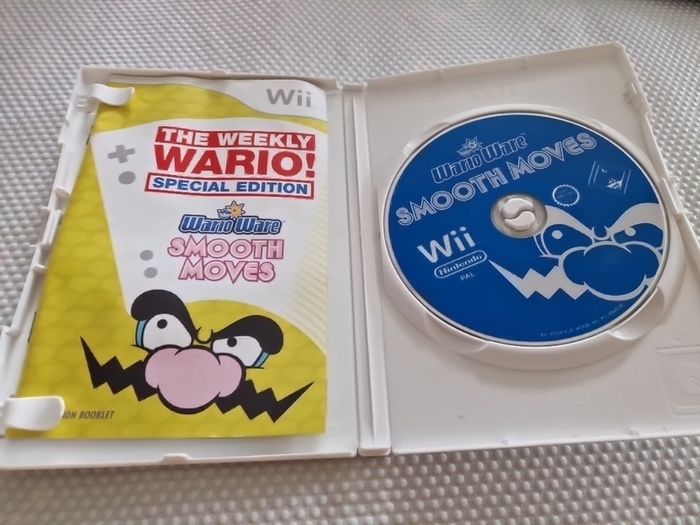 Wario Ware Smooth Moves Nintendo Wii Games Original