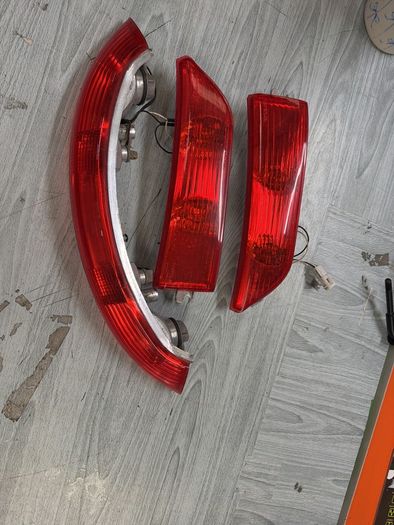 Piaggio MP3 lights