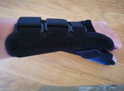 Wrist Support Splint,Thumb Spica Splint, Relieves Wrist Pain, Carpal Tunnel Pain, Wrist & Thumb Stabilizer for Tendonitis, Arthritis, Sprains & Fracture Forearm Support Cast