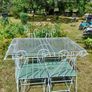 garden table Image 4