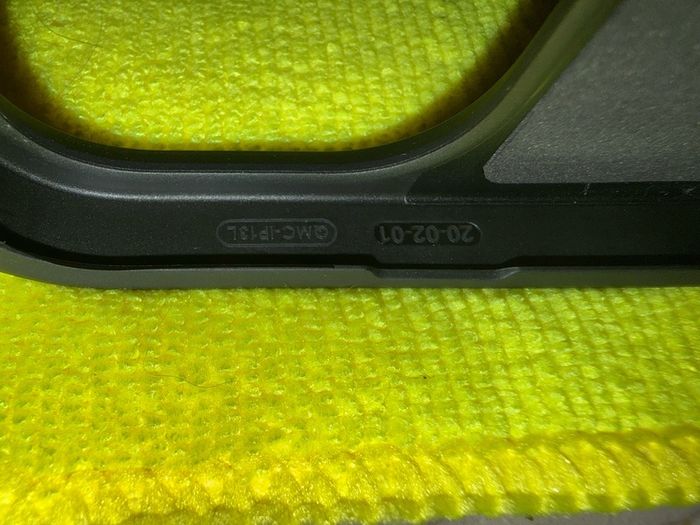 13 pro max quad lock