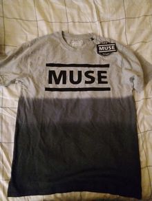 Muse t-shirt, size Large