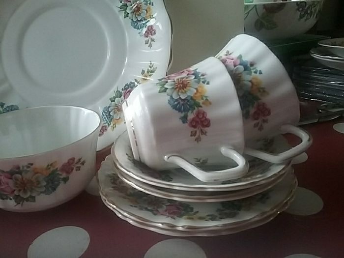 Royal Tara Part China Teaset