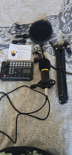 condenser microphone