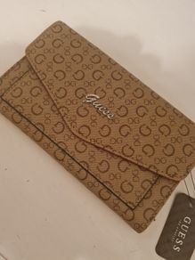 Guess purse bnwt