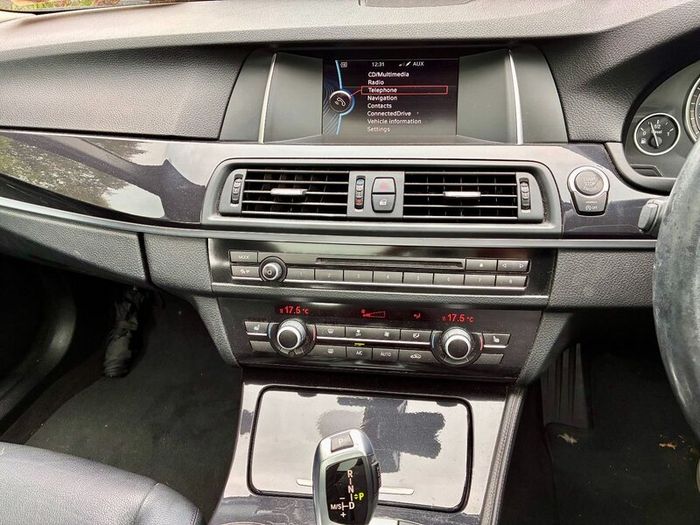 Bmw 520d Se Touring 2013 (132)