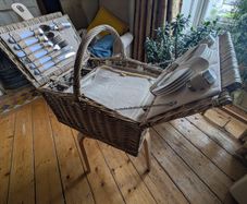 picnic basket