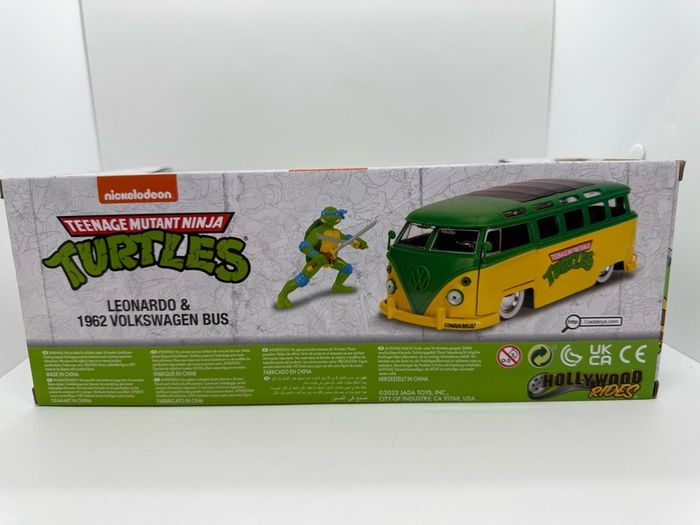 Jada 1:24 TMNT Teenage Mutant Ninja Turtles LEONARDO & 1962 VOLKSWAGEN VW BUS Model diecast die cast
