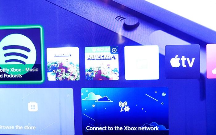 Xbox One S 1TB Console and Controller