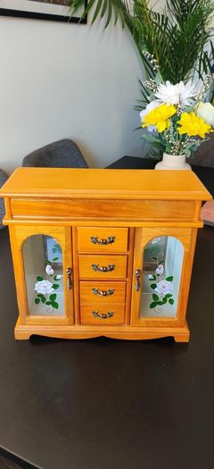 Jewellery storage and Drawer