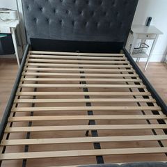King size bed