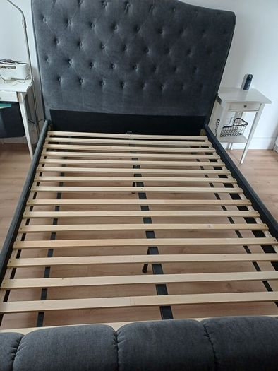 King size bed