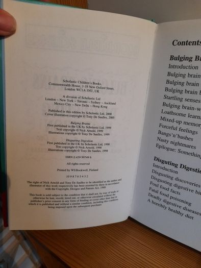 Horrible Science: Bulging Brains and Disgusting Digestion hardback