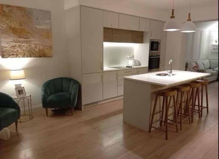 kitchen, Island & Utility