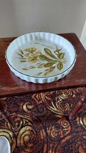 Quiche Serving Dish