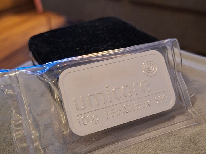 silver bar Umicore