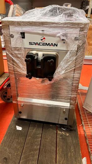 Ice Cream Machine