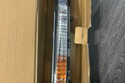 Oem Audi Q7 4l Front Bumper Right Turn Signal 4l0953042 Genuine