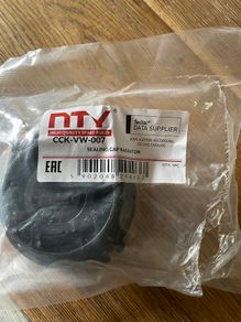 Coolant cap