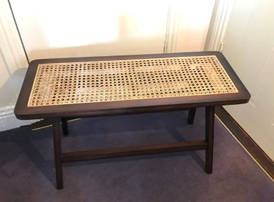 Meranti wood with a rattan-seat bench 75x30x43cm