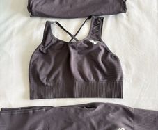 3-piece sports outfit in size S