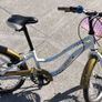 girls bike Image 2