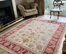 Handmade classic Zeigler wool rug