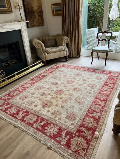 Handmade classic Zeigler wool rug