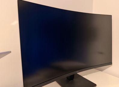 LG 32 Curved Full HD Monitor 100Hz Excellent Condition