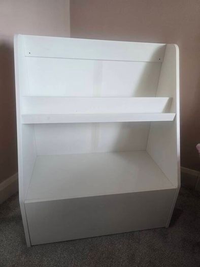 Book Display with Storage