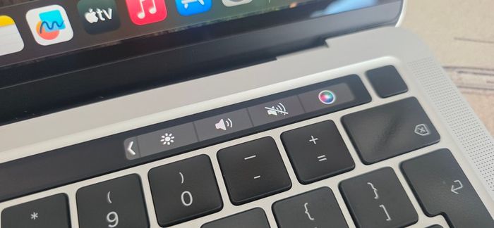 MacBook pro 16,3 model 13.3 2020 16gb