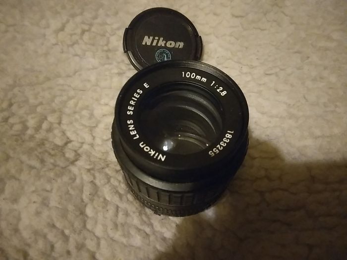 nikon 100 mm e series f2.8.