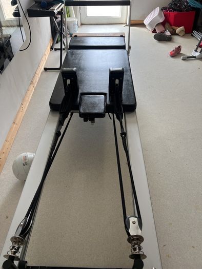 align reformer pilates