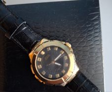 Guess watch